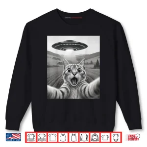 Sweatshirt Cat Selfie with Alien UFO Shirt
